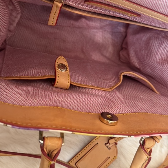 DOONEY & BOURKE JANINE LEATHER SATCHEL & MATCHING ACCESSORIES-FLORAL PRINT - Picture 17 of 17